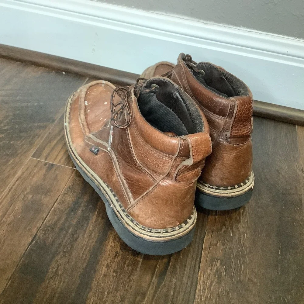Justin Men's Size 9.5 Brown Leather Chukka Hiking Western Work Boots Style 989